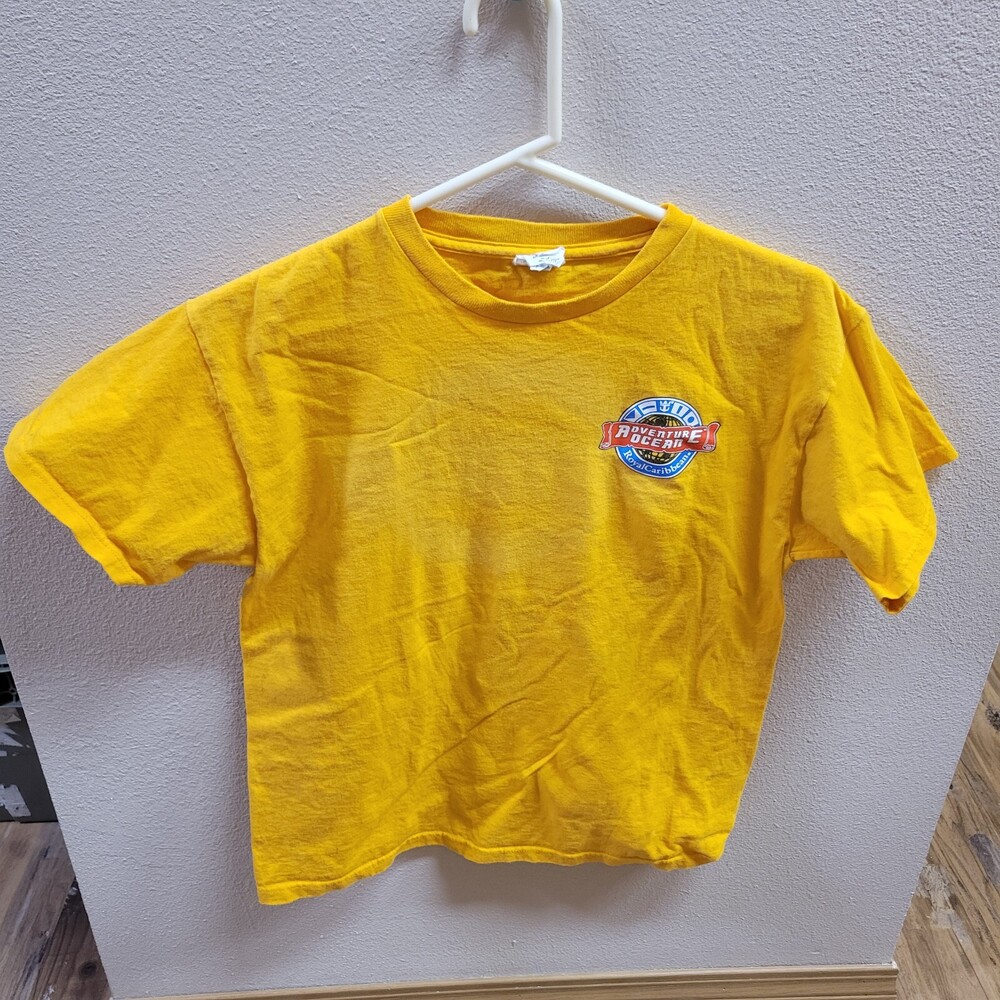 Delta Shirt Mens Medium Yellow Adventure Ocean Royal Caribbean Graphic Tee